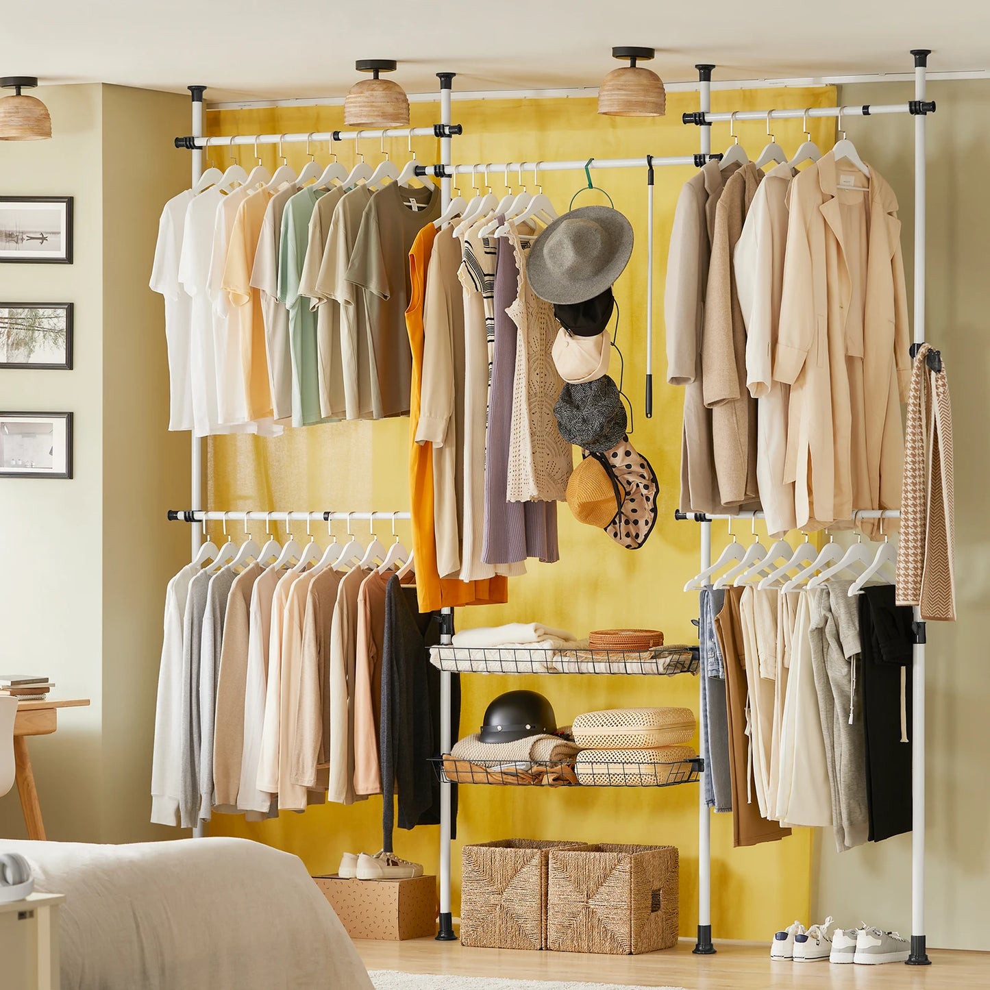 Dressing Télescopique Réglable avec Barres et Paniers